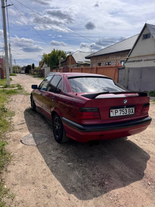 BMW 3 Series 1992 год Тирасполь Тирасполь - изображение 1