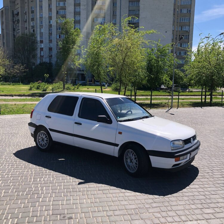 Volkswagen Golf 1996 год Тирасполь Тирасполь - изображение 2
