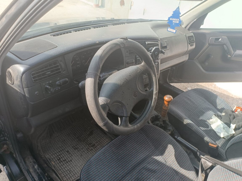 Volkswagen Golf 1993 an Tiraspol Tiraspol - fotografie 3