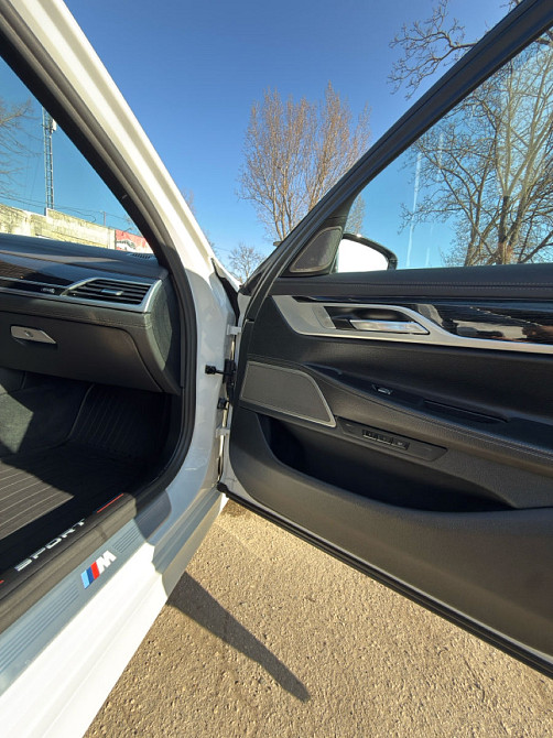BMW 7 Series 2018 год Кишинёв Кишинёв - изображение 9