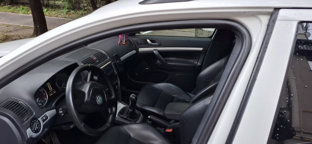 Skoda Octavia 2010 год Кишинёв Кишинёв - изображение 2