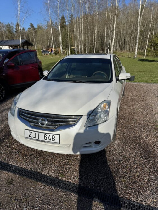 Nissan Altima 2011 год Бендеры Бендеры - изображение 7