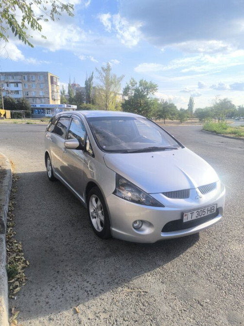 Mitsubishi Grandis 2004 год Тирасполь Тирасполь - изображение 1
