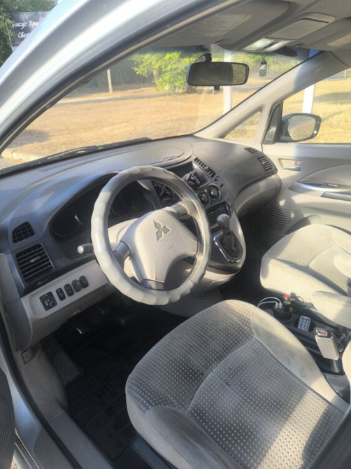 Mitsubishi Grandis 2004 год Тирасполь Тирасполь - изображение 5