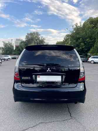 Mitsubishi Grandis 2006 год Бендеры Бендеры