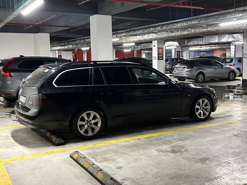 BMW 5 Series 2004 год Тирасполь Тирасполь - изображение 3