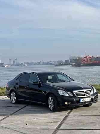 Mercedes E-Class 2011 год Тирасполь Тирасполь
