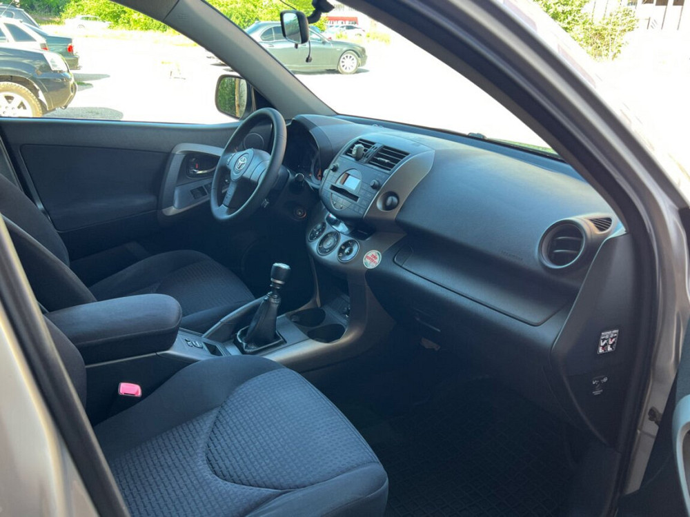 Toyota RAV4 2007 год Бендеры Бендеры - изображение 6