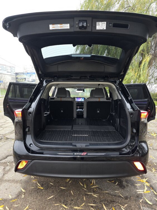 Toyota Highlander 2023 год Бендеры Бендеры - изображение 3