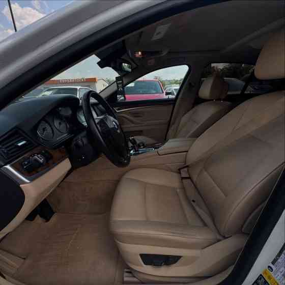 BMW 5 Series 2012 год Слободзея Слободзея