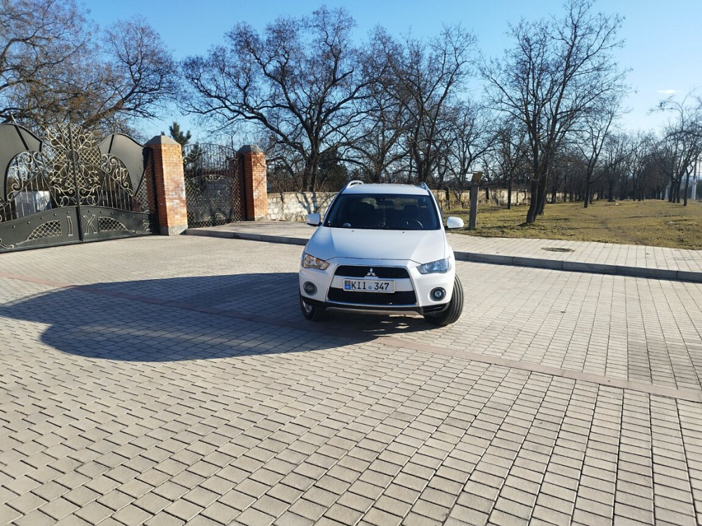Mitsubishi Outlander 2010 год Тирасполь Тирасполь - изображение 9