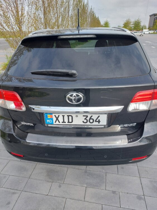 Toyota Avensis 2013 год Кишинёв Кишинёв - изображение 7