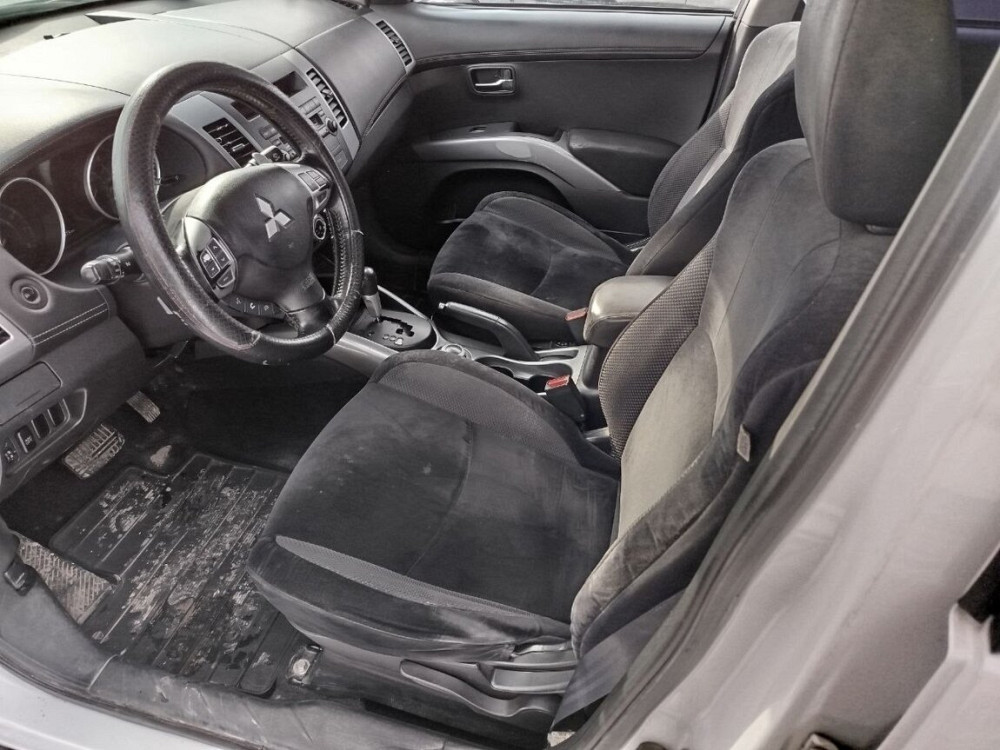 Mitsubishi Outlander 2010 год Тирасполь Тирасполь - изображение 3