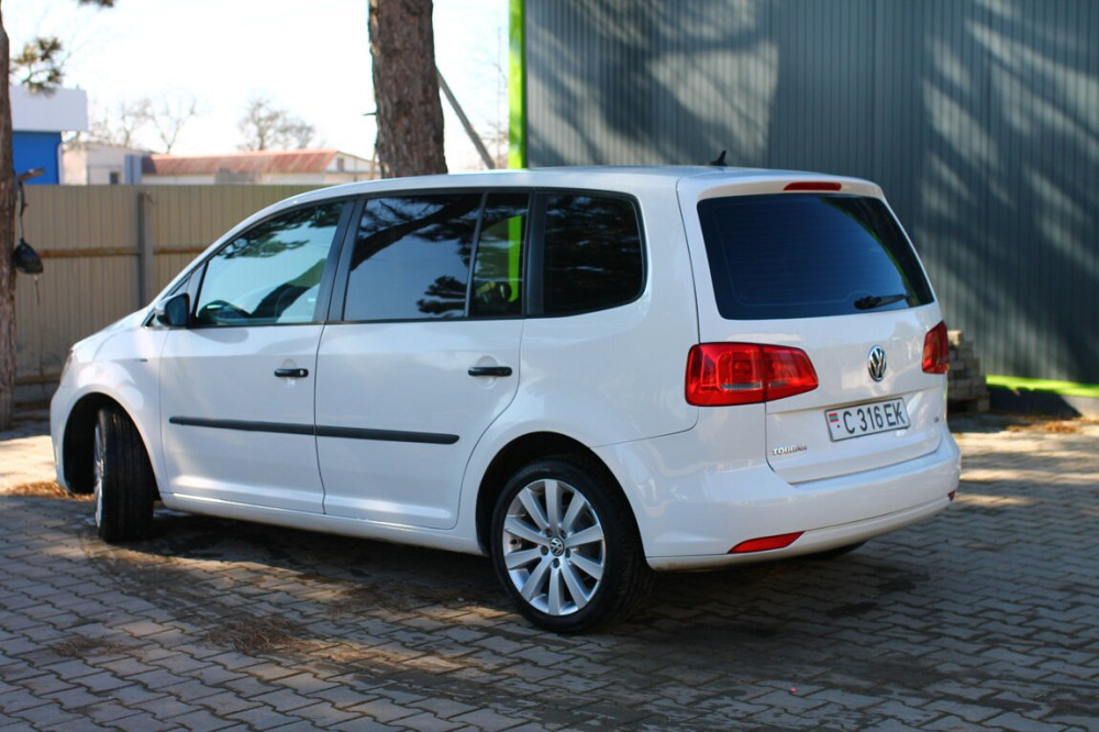 Volkswagen Touran 2011 год Тирасполь Тирасполь - изображение 2