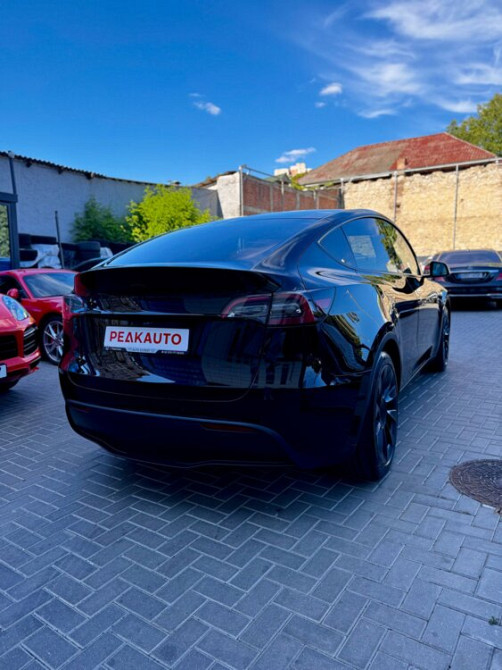 Tesla Model Y 2022 год Тирасполь Тирасполь - изображение 3