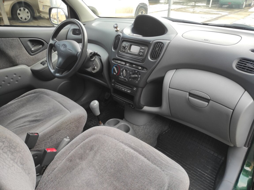 Toyota Yaris Verso 2000 год Тирасполь Тирасполь - изображение 5