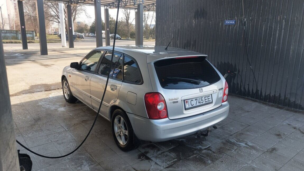 Mazda 323 2003 год Тирасполь Тирасполь - изображение 5
