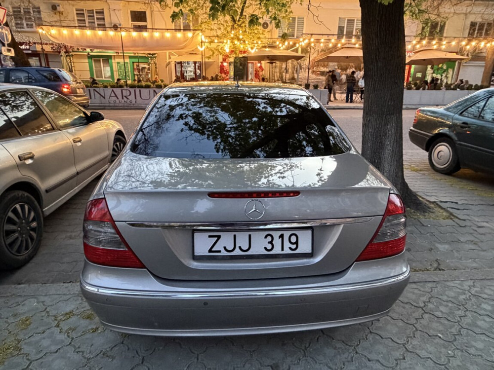 Mercedes E-Class 2006 год Тирасполь Тирасполь - изображение 3
