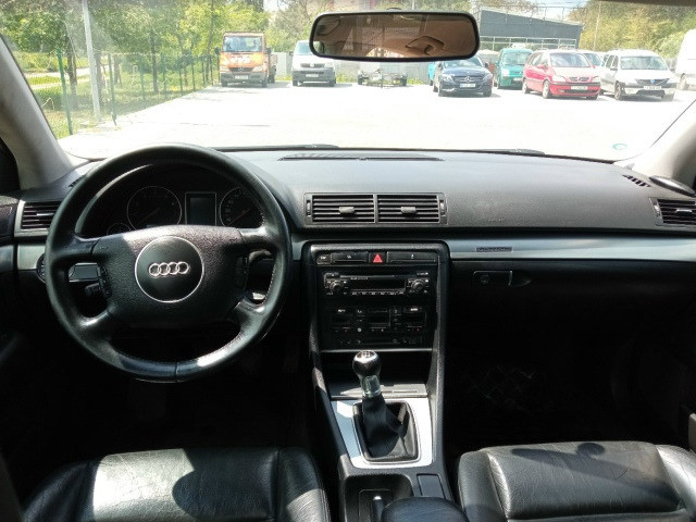 Audi A4 2002 год Тирасполь Тирасполь - изображение 3
