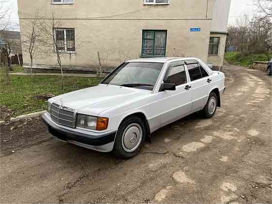 Mercedes 190 (W201) 1990 год Бендеры Бендеры