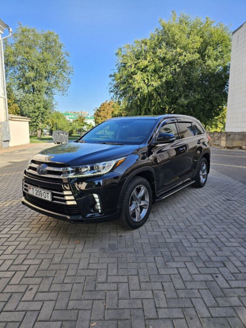 Toyota Highlander 2018 an Tiraspol Tiraspol - fotografie 1