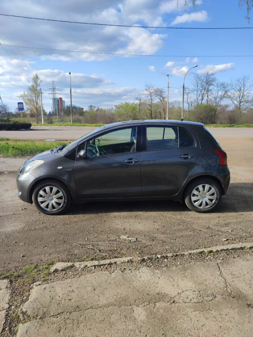Toyota Yaris 2008 год Тирасполь Тирасполь - изображение 3
