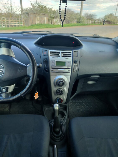 Toyota Yaris 2008 год Тирасполь Тирасполь - изображение 5