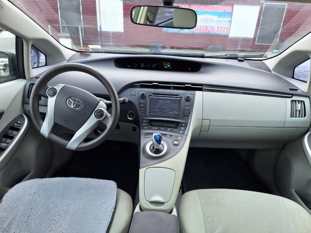 Toyota Prius 2011 год Бендеры Бендеры - изображение 5