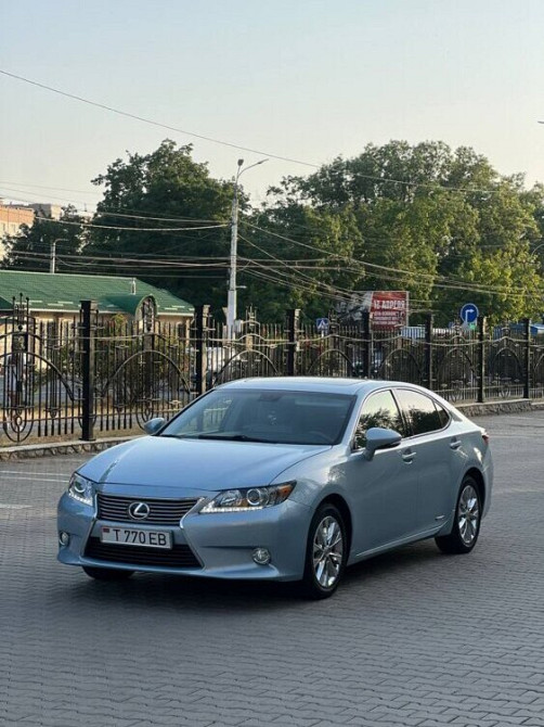 Lexus ES 2013 an Tiraspol Tiraspol - fotografie 3