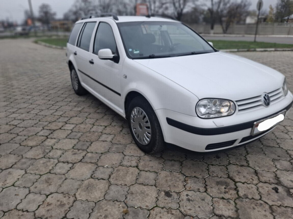 Volkswagen Golf 2004 an Tiraspol Tiraspol - fotografie 2