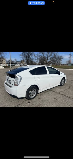 Toyota Prius 2010 год Бендеры Бендеры - изображение 3