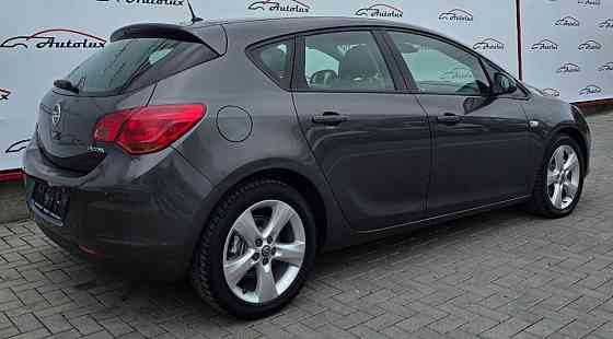 Opel Astra 2011 год Кишинёв Кишинёв
