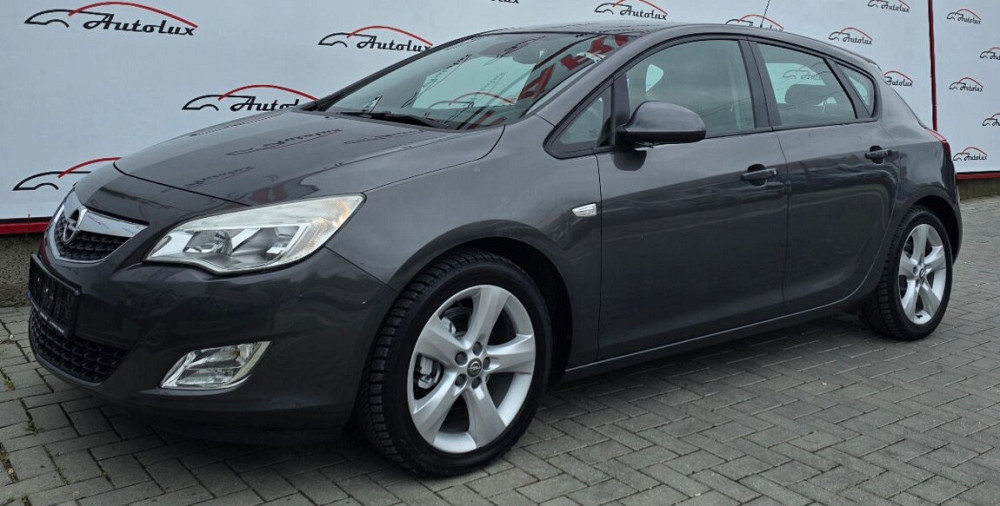 Opel Astra 2011 год Кишинёв Кишинёв - изображение 3