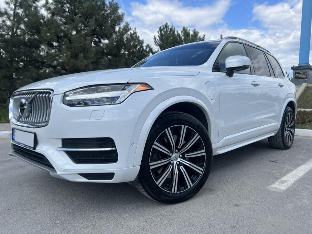 Volvo XC90 2016 год Резина Резина - изображение 1