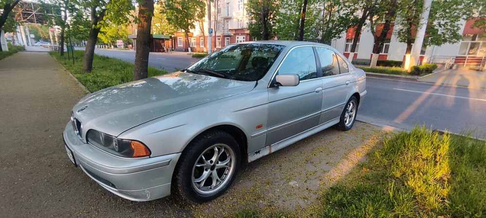 BMW 5 Series 2001 год Бендеры Бендеры - изображение 1