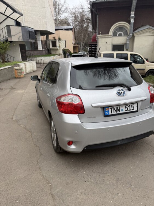 Toyota Auris 2010 год Кишинёв Кишинёв - изображение 4