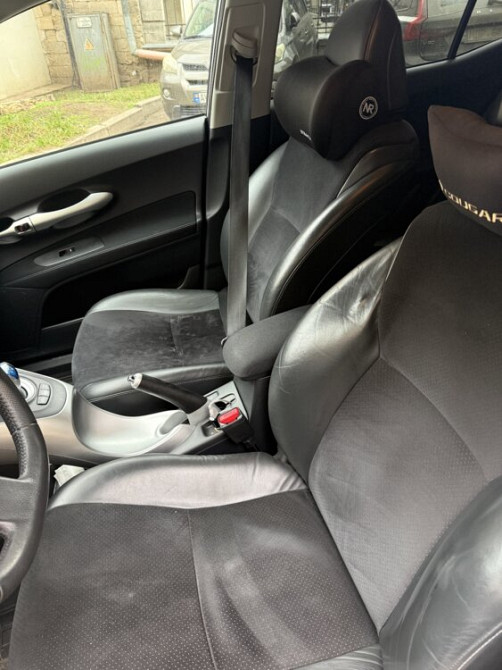 Toyota Auris 2010 год Кишинёв Кишинёв - изображение 10