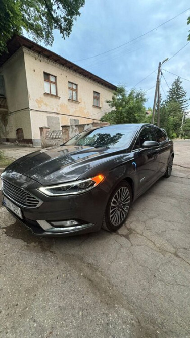 Ford Fusion 2017 an Bender Bender - fotografie 2