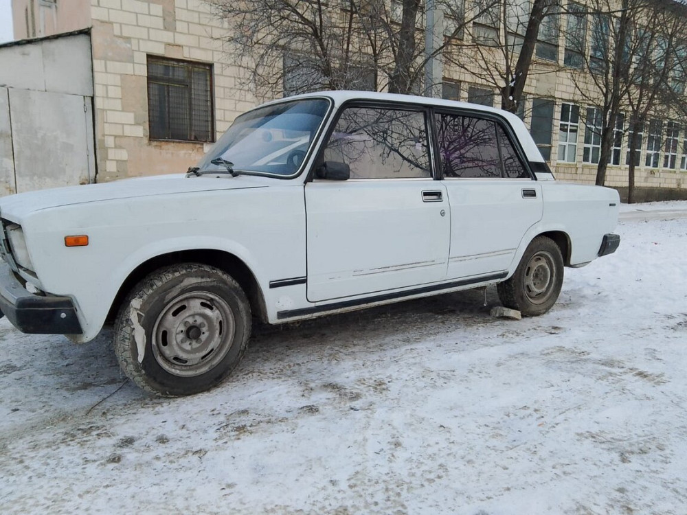 ВАЗ / Lada 2107 2003 год Бельцы Бельцы - изображение 5