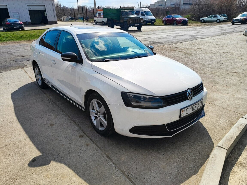 Volkswagen Jetta 2013 an Tiraspol Tiraspol - fotografie 1