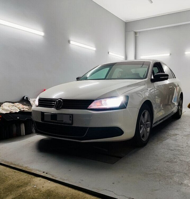 Volkswagen Jetta 2013 an Tiraspol Tiraspol - fotografie 2