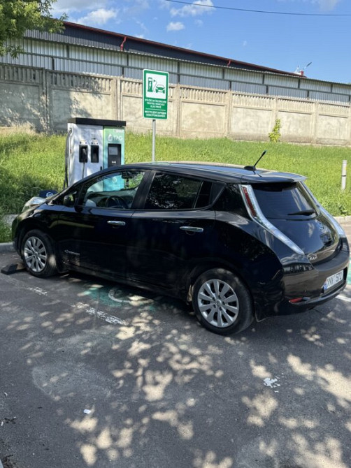 Nissan Leaf 2014 год Бендеры Бендеры - изображение 5