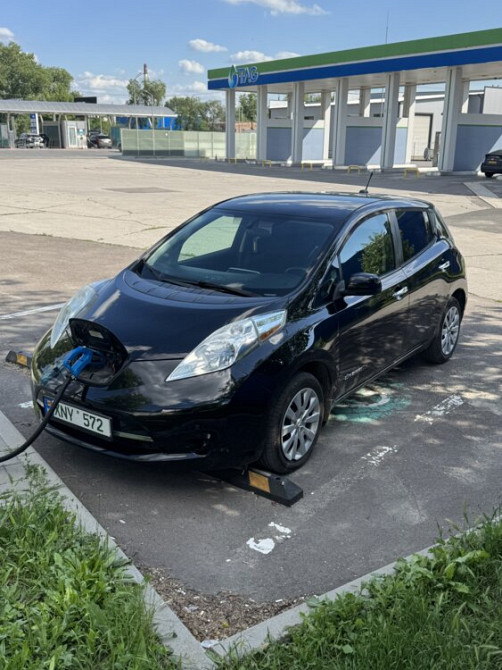 Nissan Leaf 2014 год Бендеры Бендеры - изображение 1