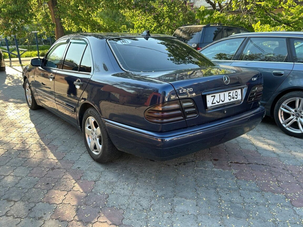 Mercedes E-Class 1999 год Бендеры Бендеры - изображение 3
