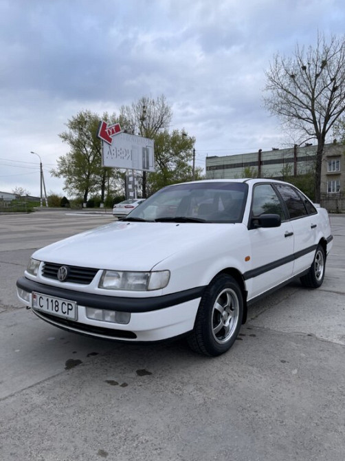 Volkswagen Passat 1995 год Тирасполь Тирасполь - изображение 1