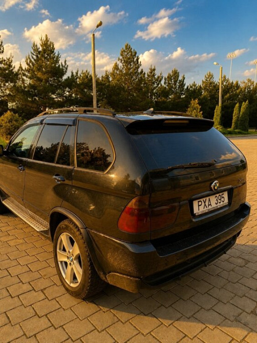 BMW X5 2004 an Tiraspol Tiraspol - fotografie 5