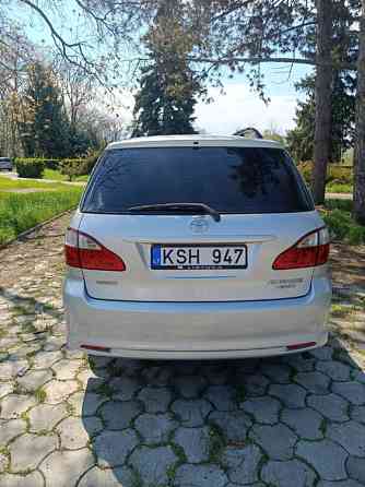 Toyota Avensis Verso 2005 год Тирасполь Тирасполь