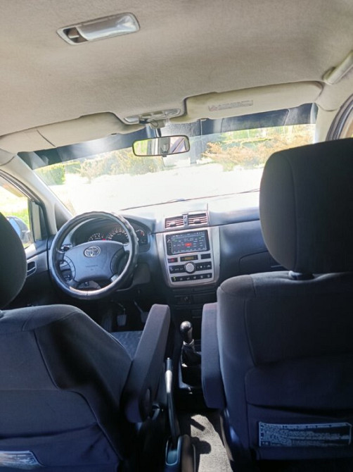 Toyota Avensis Verso 2005 год Тирасполь Тирасполь - изображение 8