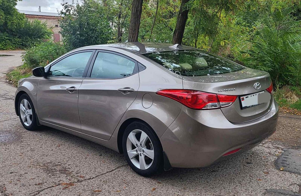 Hyundai Elantra 2013 год Тирасполь Тирасполь - изображение 4