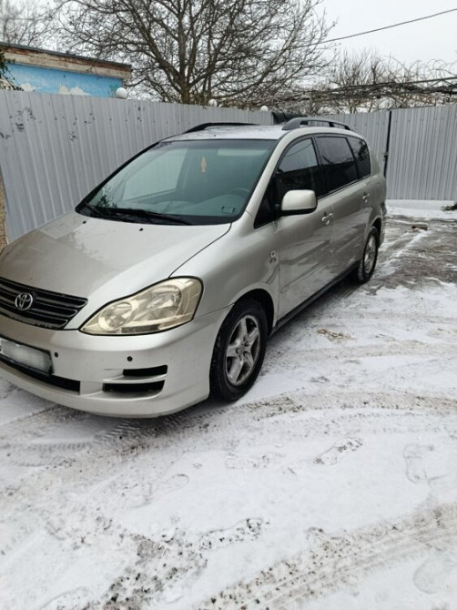 Toyota Avensis Verso 2005 an Tiraspol Tiraspol - fotografie 3